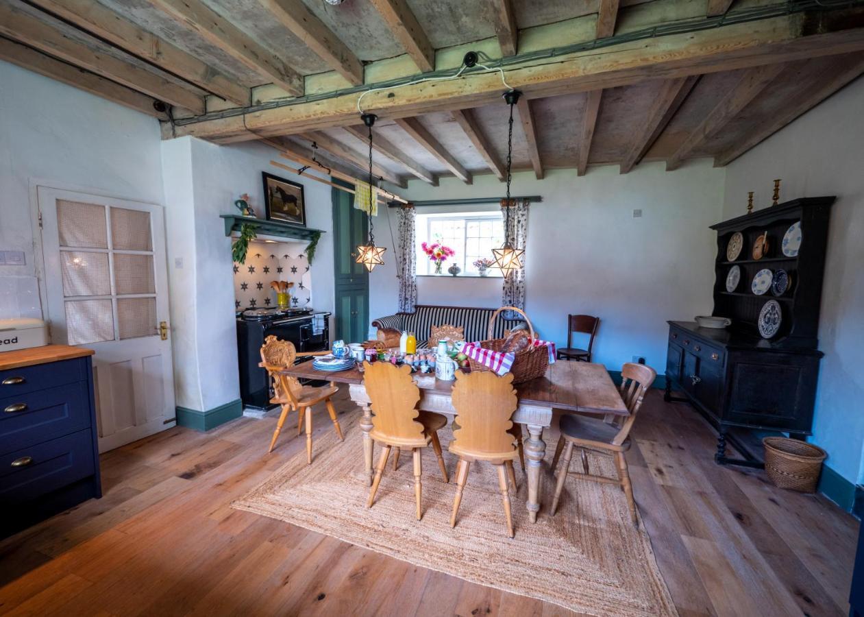Country Cottage With Spa, Catering, Gardens, Nature Reserve Walks - Free Parking, Self Checkin سكونثورب المظهر الخارجي الصورة